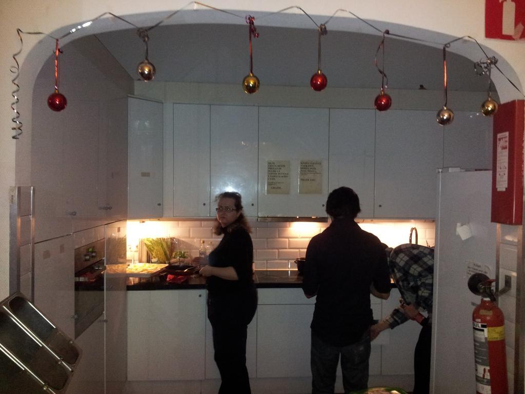 The Studenthostel B&B Utrecht City Center Bagian luar foto